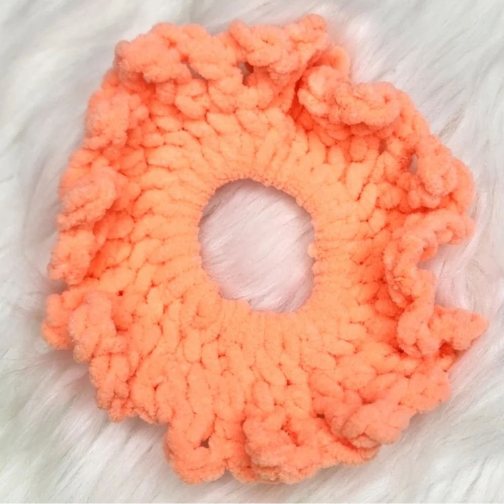 Handmade Textured Crocheted Scrunchies Ponytail Holder Hair Tie Set Of 3 - New